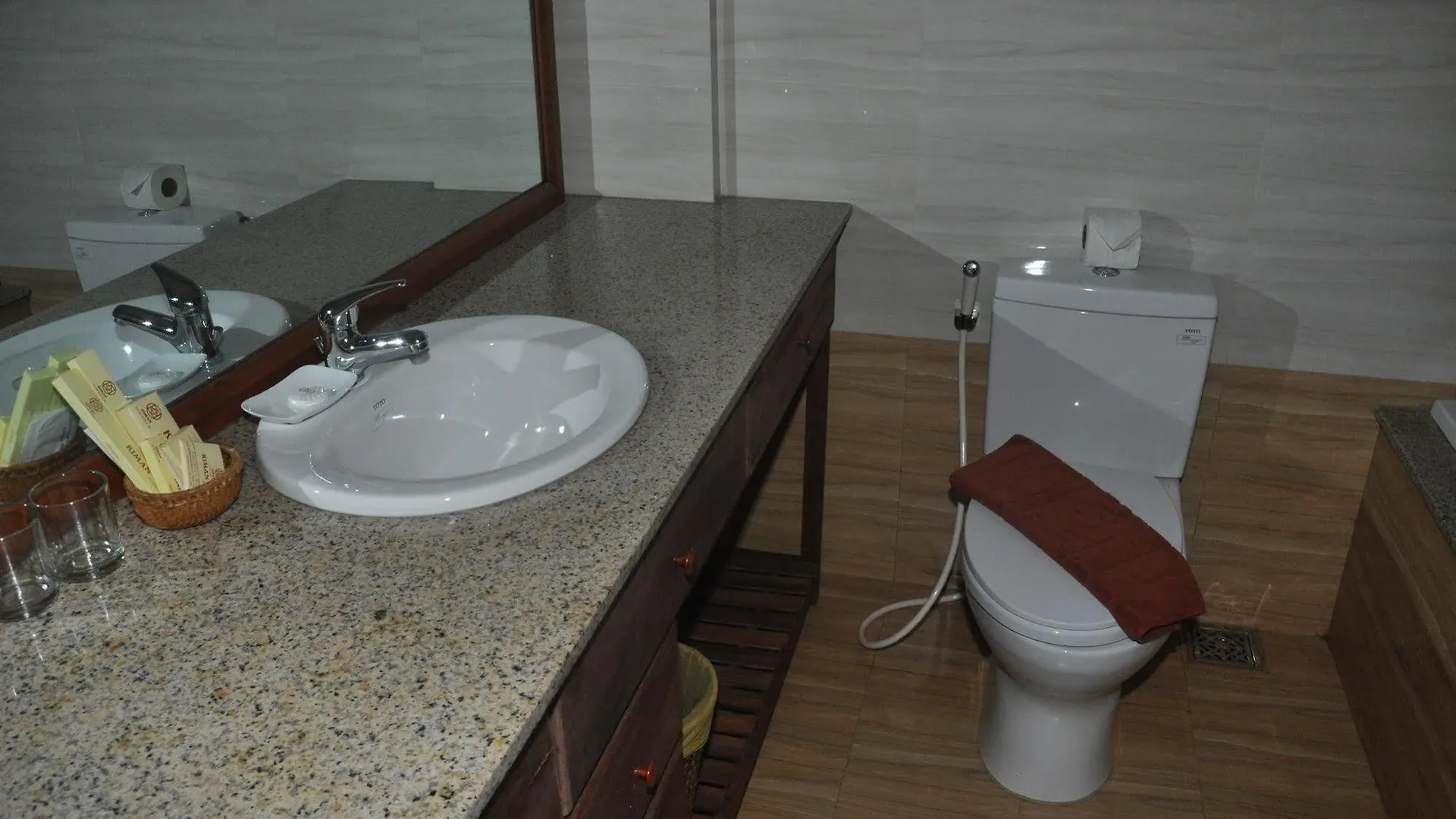 Kiman Hoi An Hotel 3*,  Vietname