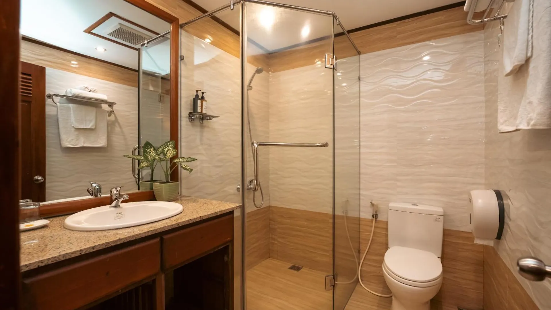 Kiman Hoi An Hotel Vietnam